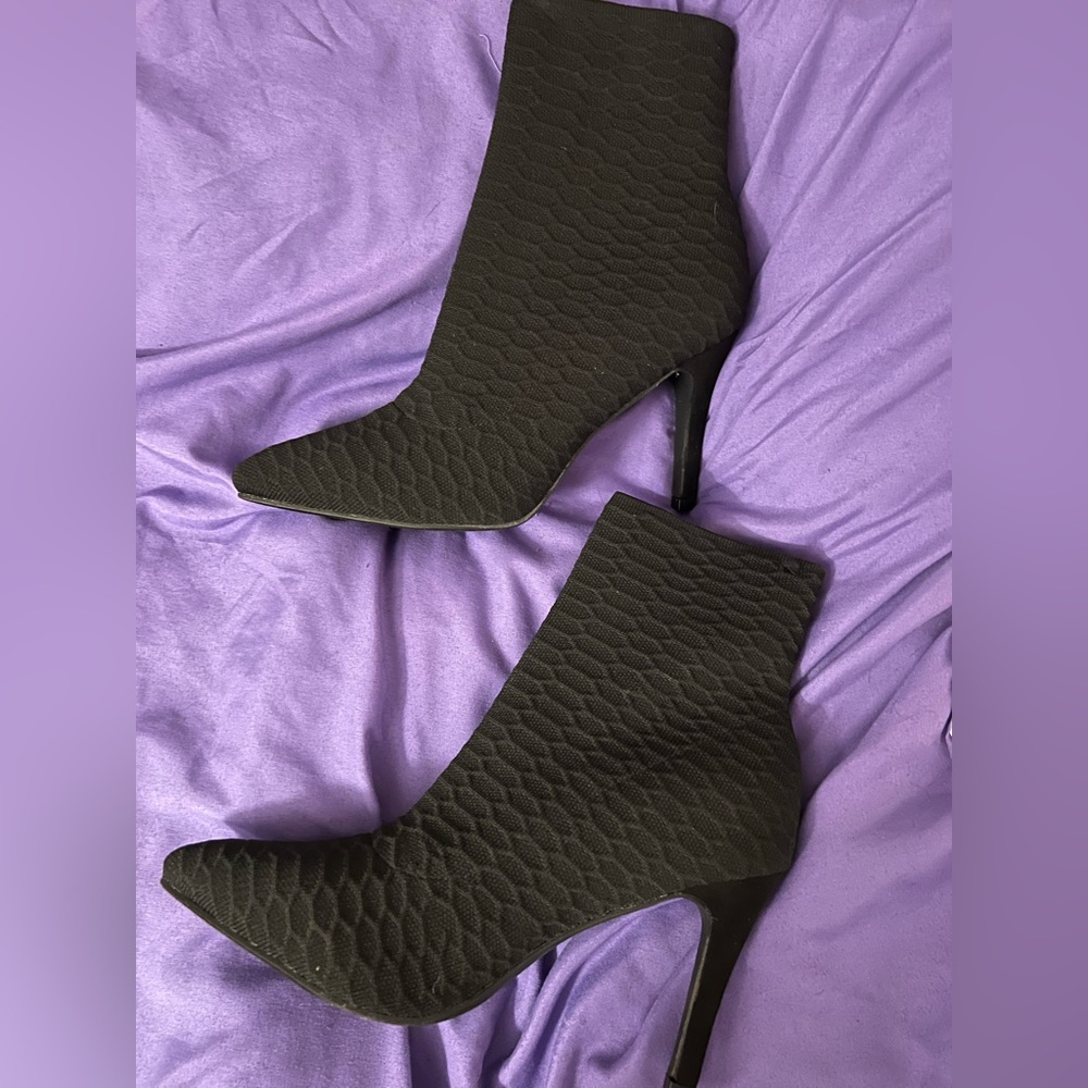 NWOT Black Heeled Boot